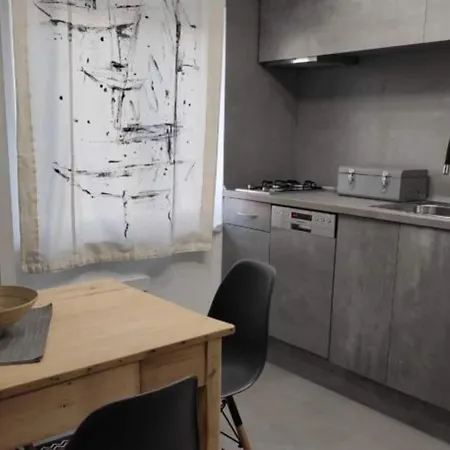 Apartmán Modern Beachfront Near Ibenik - Comfort With Balcony And Sea View